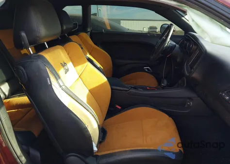 2019 Dodge Challenger R/T Scat Pack from USA, damaged, VIN 2C3CDZFJ1KH632711